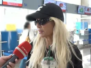 Άννα Βίσση: Συνεχίζει τις διακοπές της στο Ιόνιο